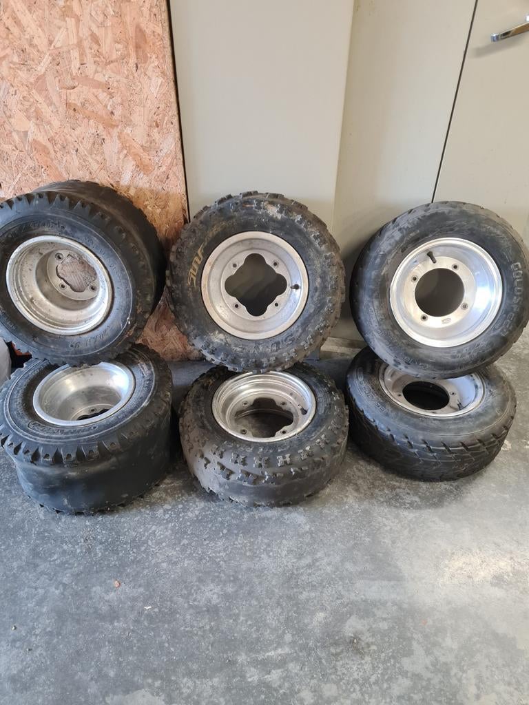 Roues quad yamaha, Motoren, Ophalen