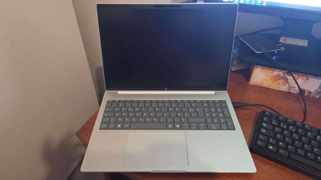 HP elitebook 8 G1a Ryzen 7 IA 250, Enlèvement ou Envoi, Azerty