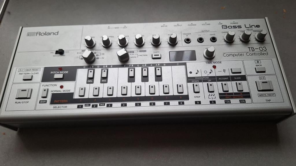 Synths  en drummachines, Ophalen of Verzenden, Korg