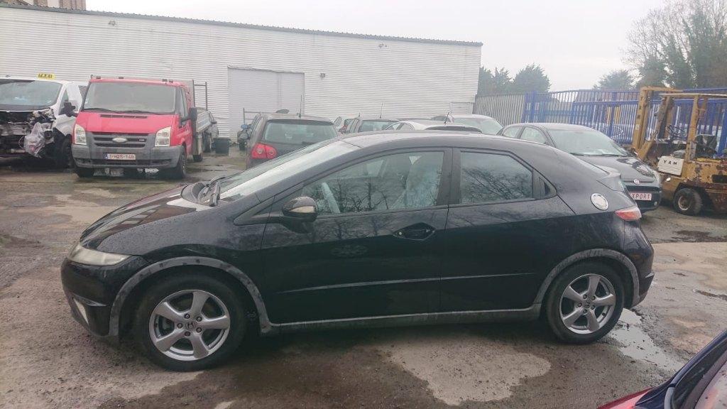 Honda civic 1400cc essence 2007 196000km 5ptes clim GARANTIE, Autos, Achat, Boîte manuelle, 5 portes, Tissu