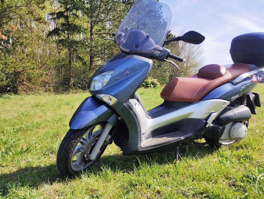Yamaha motorscooter x city 250cc, Motoren, Motoren | Yamaha, Particulier, Scooter, 1 cilinder, Ophalen