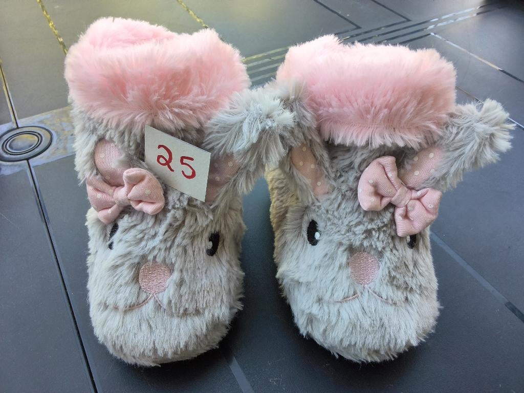Poolkonijnenpantoffels voor meisjes - MINI GIRLS /Pt. 25, Meisje, Nieuw, Ophalen of Verzenden, MINI GIRLS