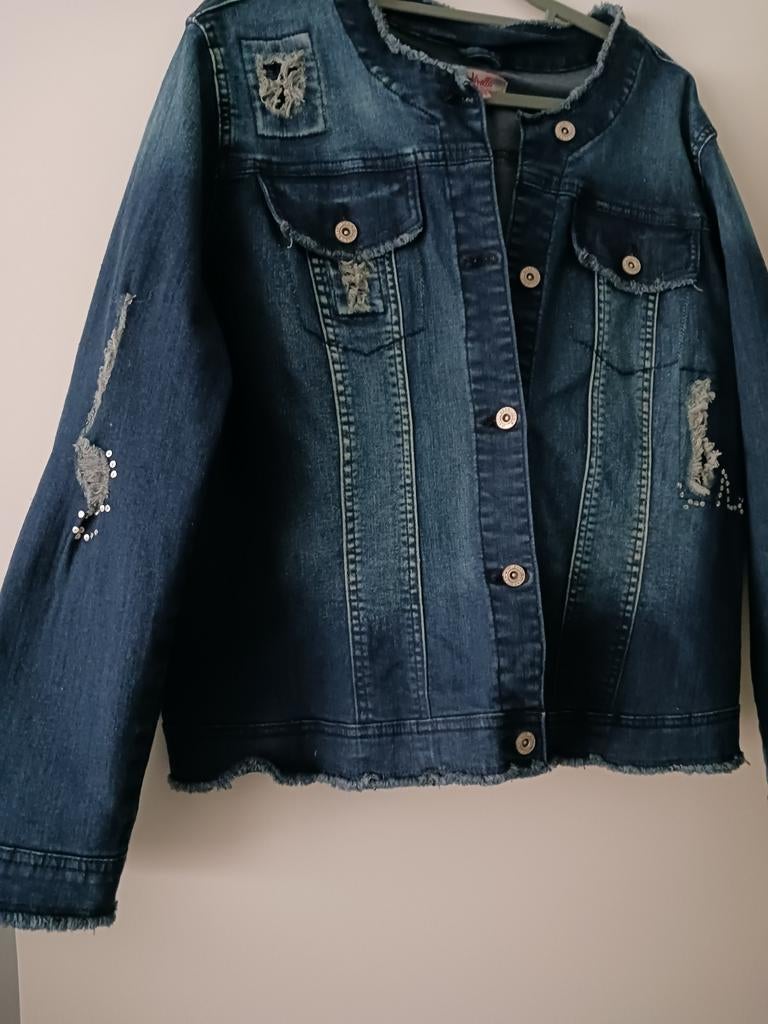 Jeansjas merk Vivella net als nieuw te koop.M 48, Kleding | Dames, Grote Maten, Ophalen, Zo goed als nieuw, Blauw, Jasje of Colbert