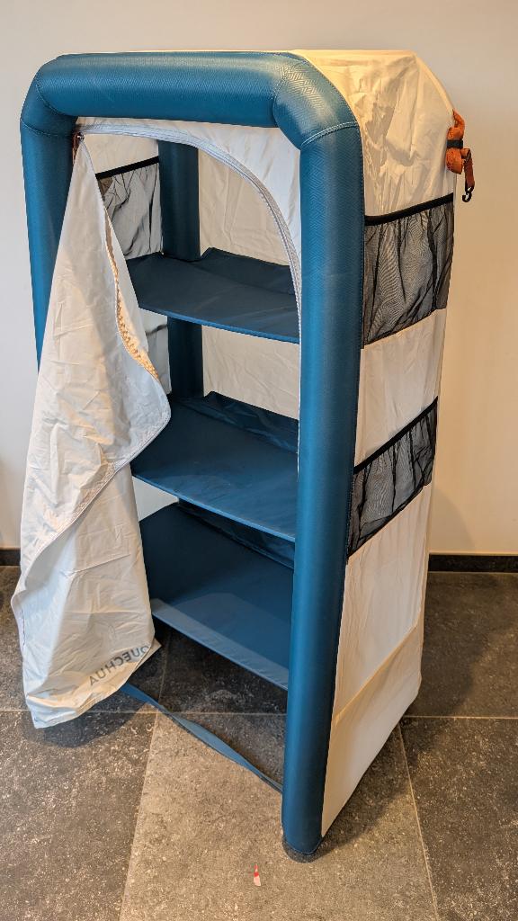 Opblaasbare kast voor de camping Air Seconds - QUECHUA, Caravanes & Camping, Meubles de camping, Enlèvement ou Envoi, Comme neuf
