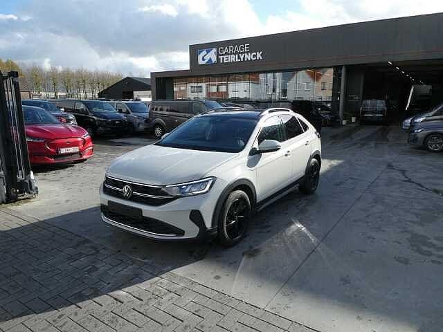 Volkswagen Taigo 1.0 TSi 95pk Business Luxe Sport '23, Auto's, Volkswagen, USB, Wit, Bedrijf, 93 pk