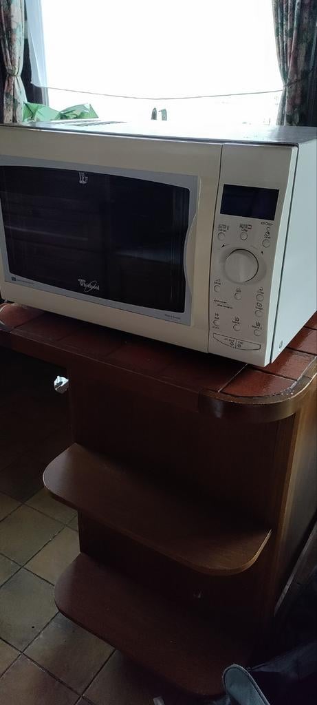 Microgolf met grill, Enlèvement