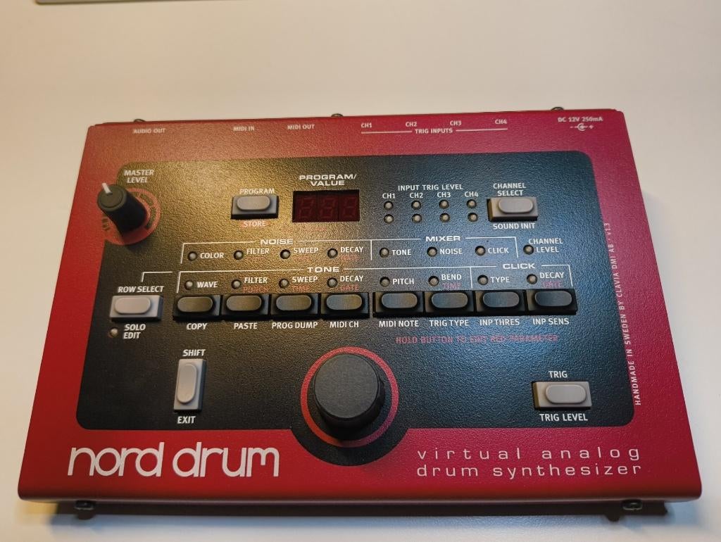 nord drum met (of zonder) drum pads en kickdrumpedaal, Ophalen of Verzenden, Zo goed als nieuw