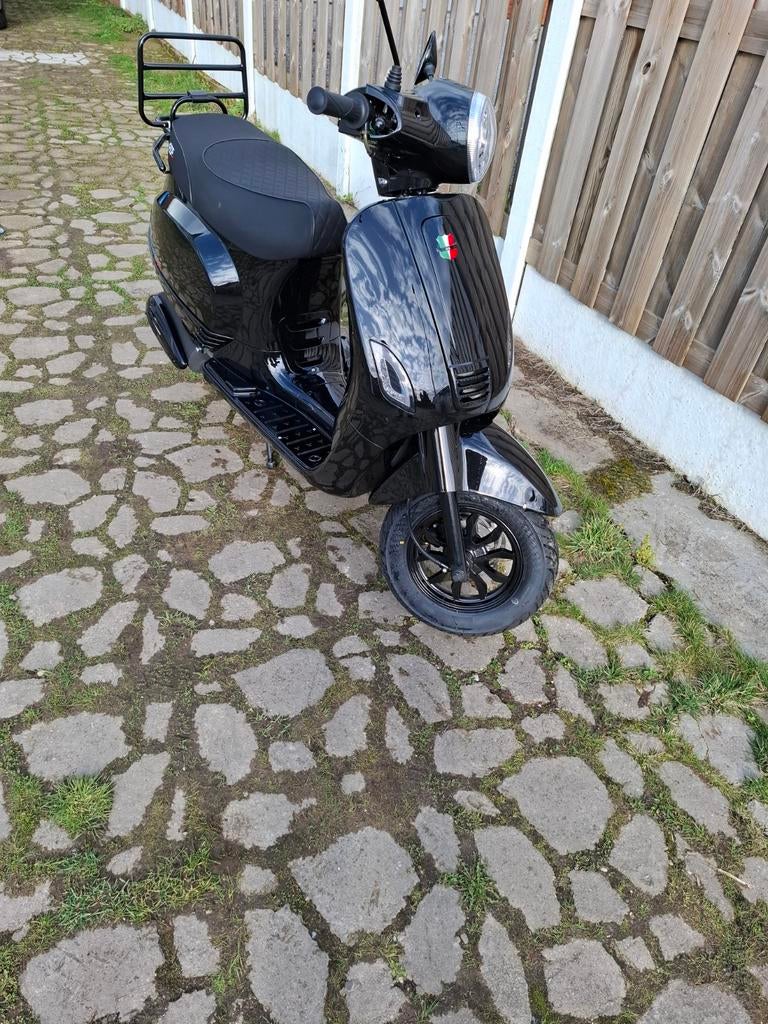 Gts toscana scooter, Ophalen