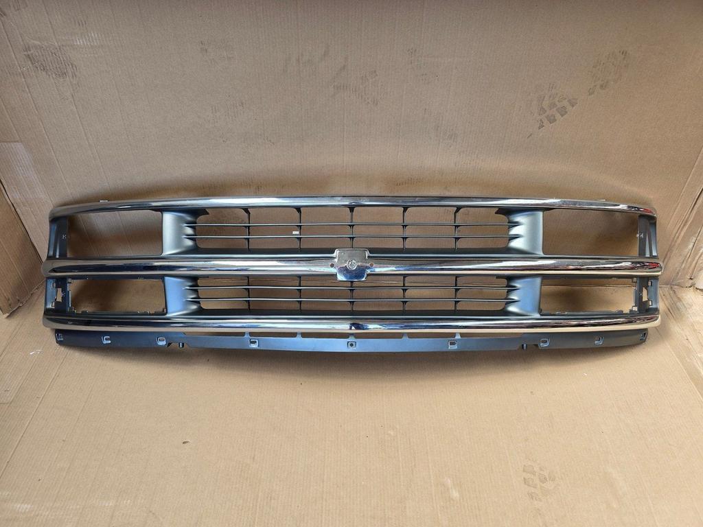 Nieuwe chromen grille Chevrolet Express 1996–2002, Autos : Pièces & Accessoires, Autres pièces automobiles, Utilisé, Enlèvement