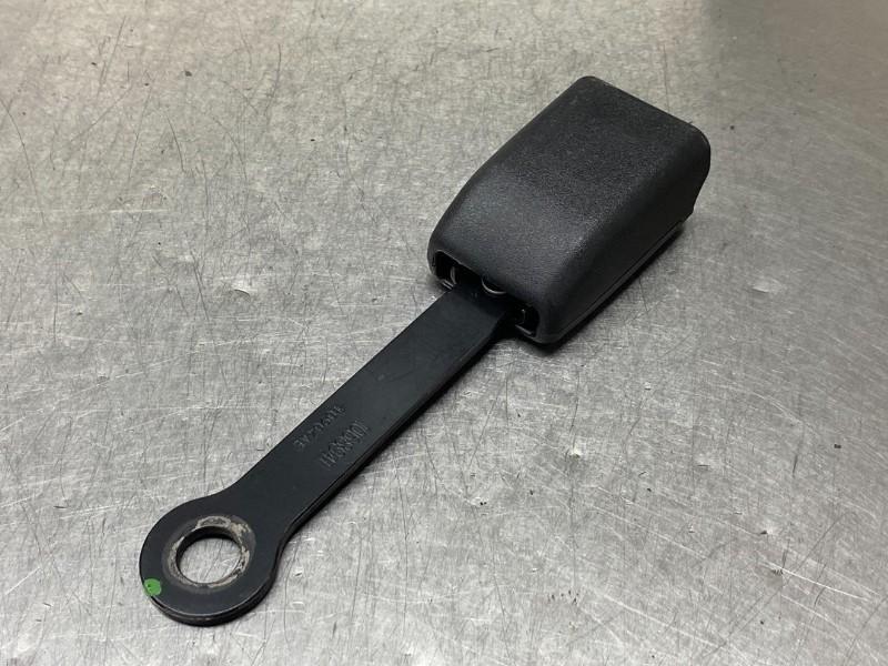 BOUCLE DE CEINTURE DE SECURITE AVANT DROIT Micra (K13), Utilisé, Nissan