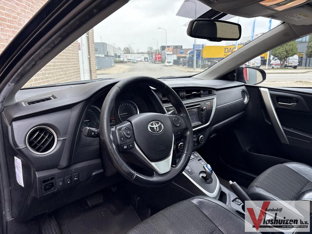 Toyota Auris Touring Sports 1.8 Hybrid Lease Pro | Leder | P, Autos, Toyota, Cruise Control, Argent ou Gris, Achat, Entreprise