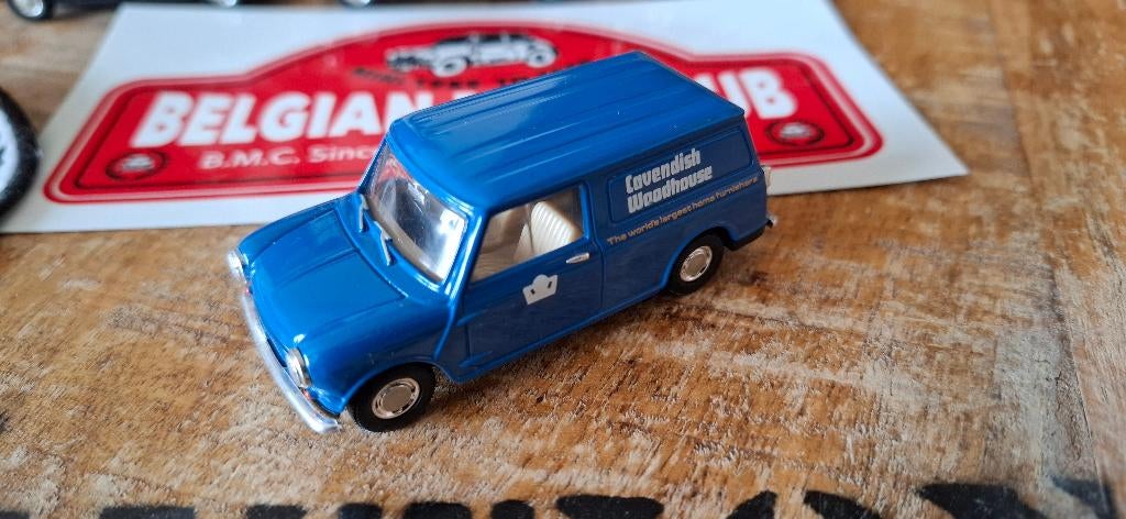 MINI Van Mk1 Austin Morris Cavendish Blue 1/43 CORGI Neuf, Hobby & Loisirs créatifs, Voitures miniatures | 1:43, Enlèvement ou Envoi