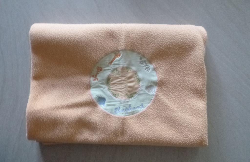 Couverture enfant motif Safari 100 x 135, Enfants & Bébés, Chambre d'enfant | Linge de lit, Enlèvement ou Envoi, Utilisé