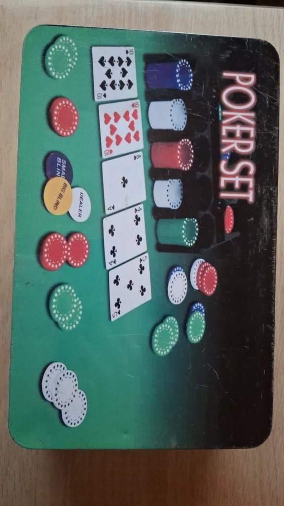 Poker doos met 200 chips en kaartenschudder nieuw in de doos, Ophalen