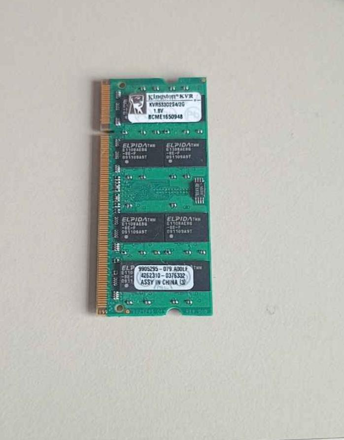 Kingston Ram geheugen 2gb ddr2., Computers en Software, RAM geheugen, Ophalen of Verzenden, Zo goed als nieuw, DDR2