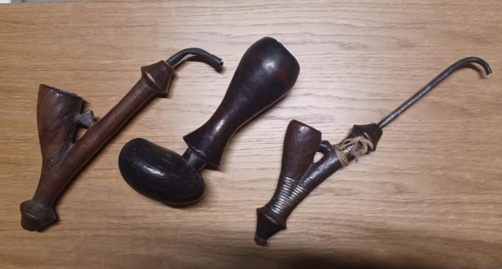 Anciennes pipes Congo 1900 africain afrique oceanie Amérique, Antiquités & Art, Envoi
