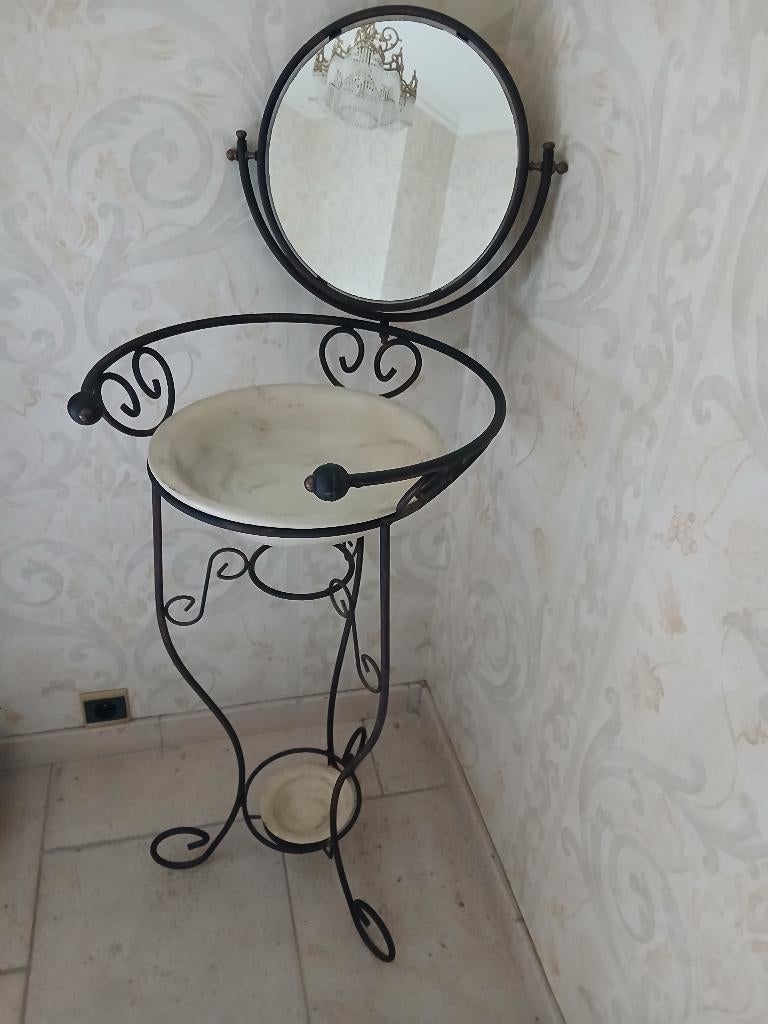 smeedijzeren lampetstel, wastafelstandaard, Ophalen