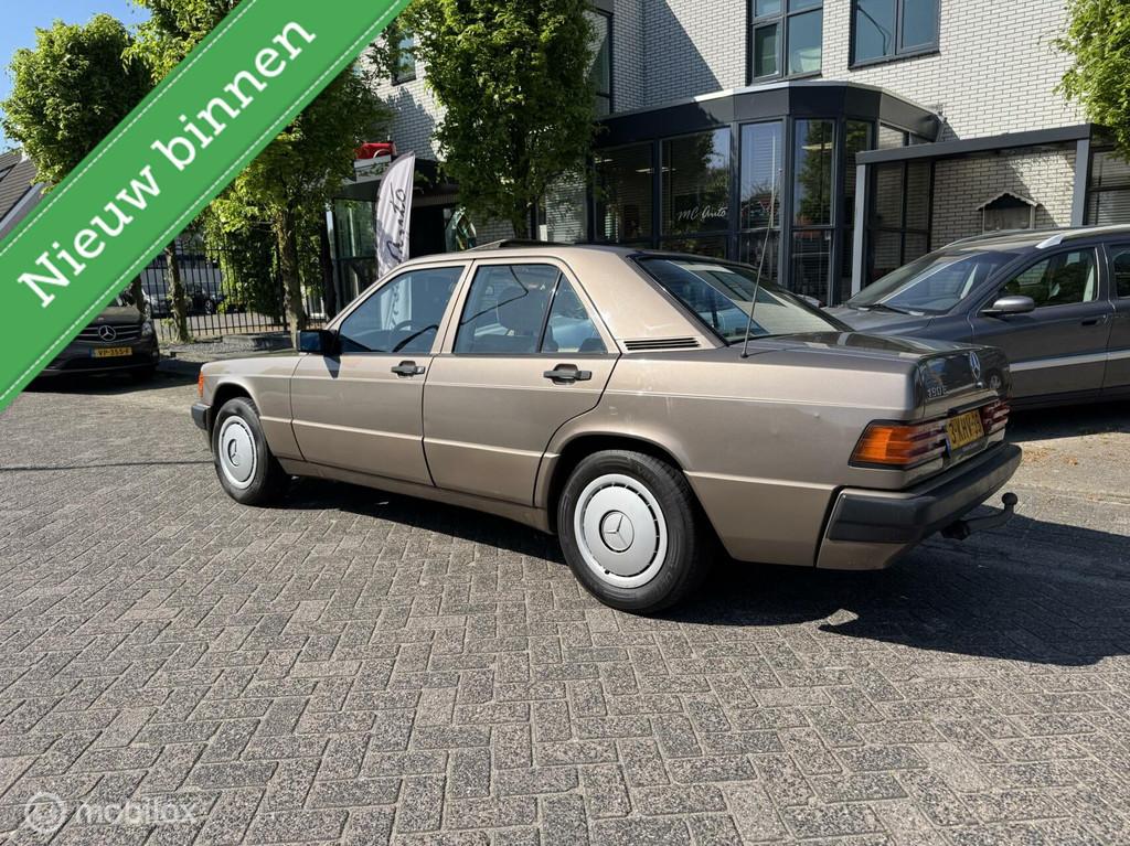 Mercedes 190-serie 2.0 E Automaat, Auto's, 4 deurs, Achterwielaandrijving, 4 cilinders, Bruin