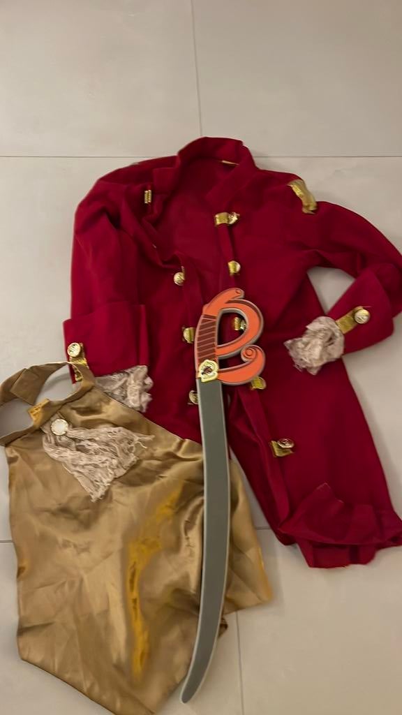 Piet piraat 116, Kinderen en Baby's, Carnavalskleding en Verkleedspullen, Ophalen, Zo goed als nieuw