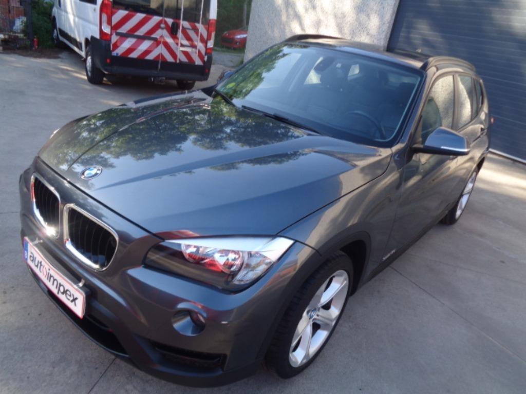 BMW X1 118D 2000D 100KW 6VIT EURO5, Entreprise, Boîte manuelle, Entretenue par le concessionnaire, Noir