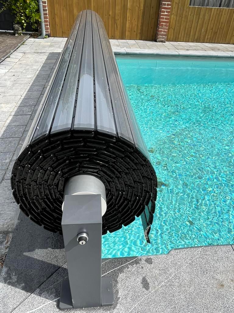 Volet en pvc ou polycarbonate hors-sol ou immergés, Neuf, Couverture de piscine