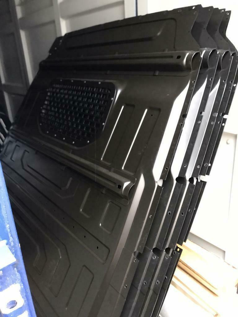 Nieuw volkswagen crafter tussenschot schot met raam ford, Auto-onderdelen, Overige Auto-onderdelen, Ford, Nissan, Overige automerken