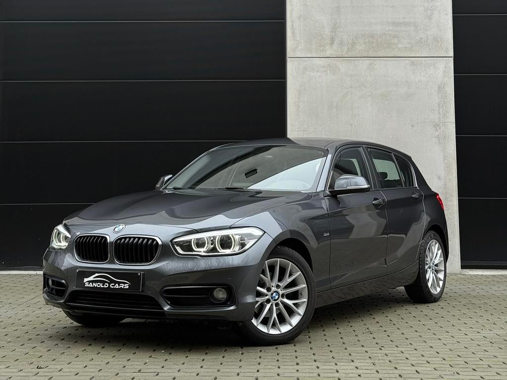 Bmw 118i • Sport Line • Stoelverwarming • Garantie, Auto's, Automaat, 1 Reeks, Euro 6, Bedrijf
