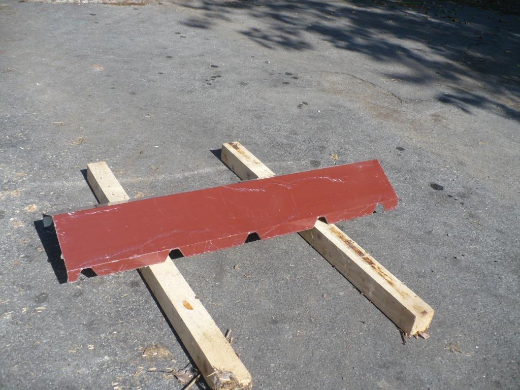 Dakplaten      Nok    Windveer  Nieuw, Nieuw, Minder dan 5 m², Metaal, Rood