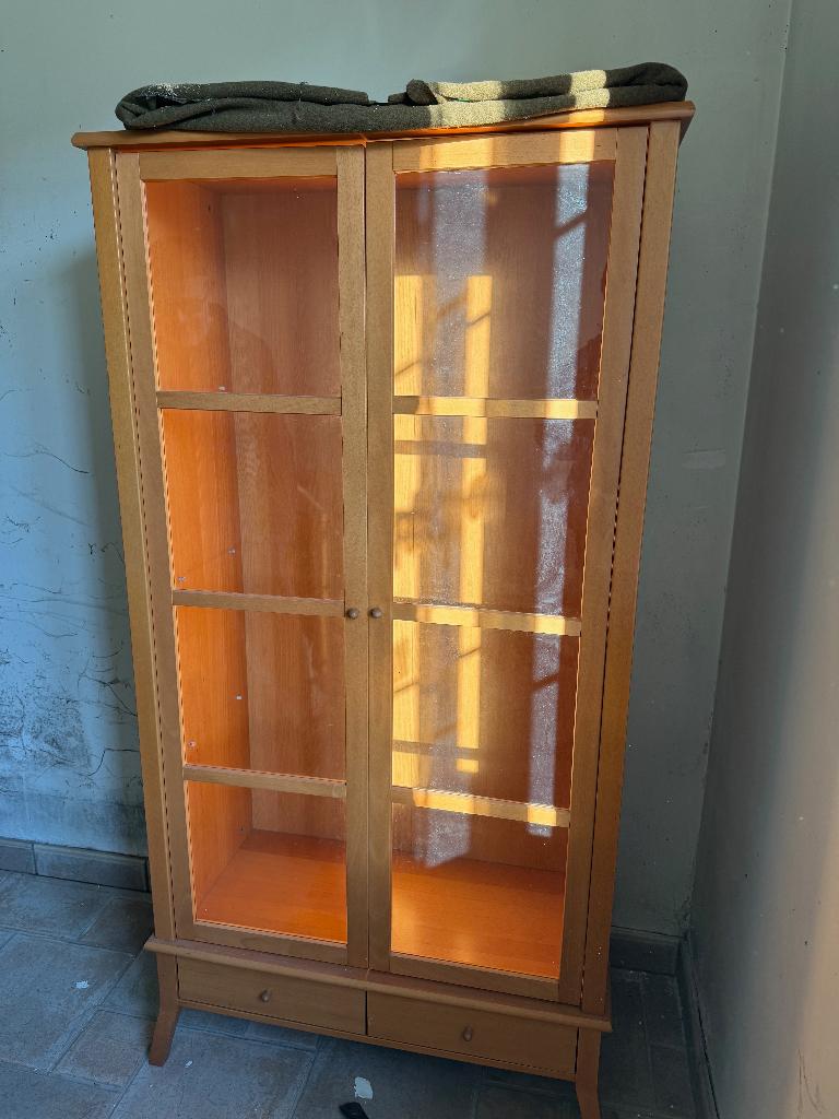 kasten (vitrine- en buffetkast) + ronde tafel, Huis en Inrichting, Ophalen, Gebruikt, Met plank(en), 150 tot 200 cm
