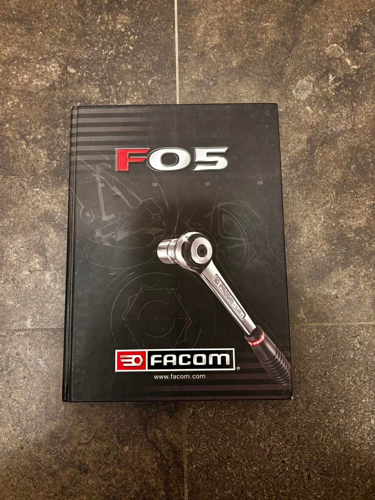 Facom catalogus, Ophalen, Zo goed als nieuw