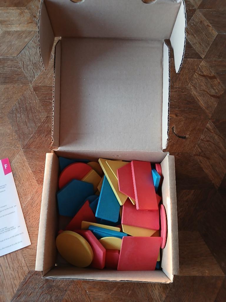 Blocs logiques en bois 60 pièces, Enfants & Bébés, Jouets | Blocs de construction, Enlèvement ou Envoi, Comme neuf, Autres marques