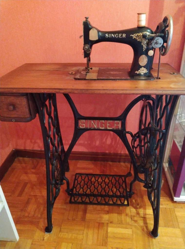 Singer naaimachine (1927), Enlèvement