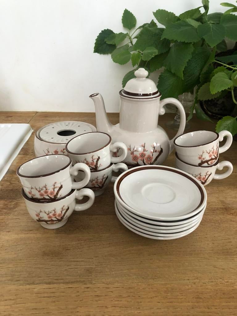 PRACHTIG VINTAGE SERVIES KOFFIE THEE MET WARMHOUDER CADEAU, Antiek en Kunst, Antiek | Servies compleet, Ophalen of Verzenden