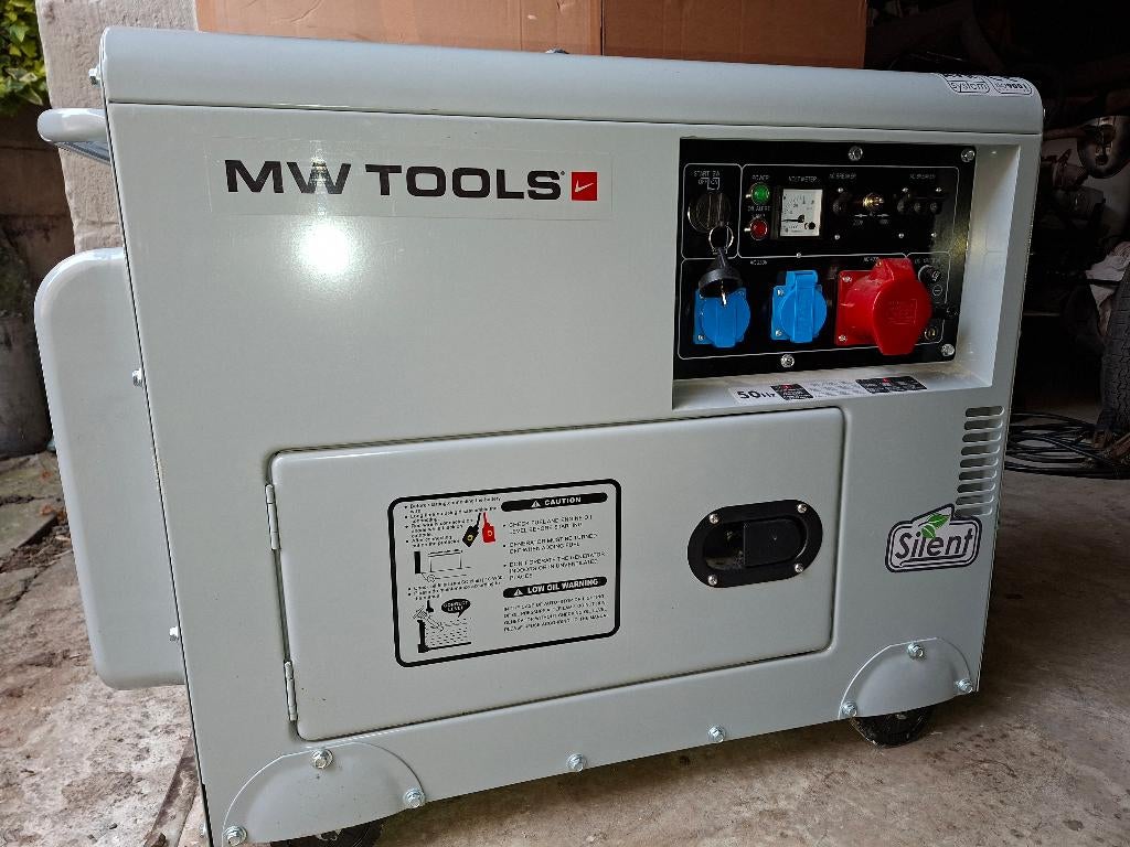 Groupe Electrogène Diesel, Articles professionnels, Machines & Construction | Générateurs, Enlèvement