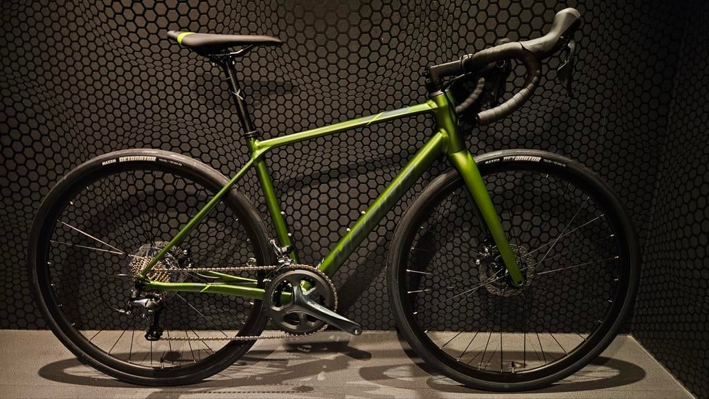 Merida Scultura Endurance 300 XS tem XL
Van €1599 naar €1399, Fietsen en Brommers, Fietsen | Racefietsen, Carbon, Nieuw, Jacky.sport@telenet.be