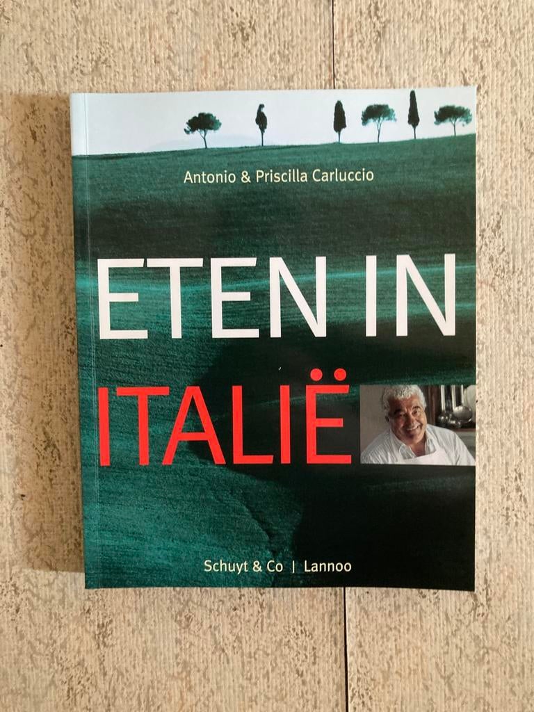 Eten in Italië- antonio & priscilla carluccio, Ophalen of Verzenden, Zo goed als nieuw, Italië