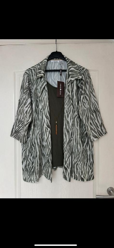 Chemise femme chic neuve PUNT O ROMA Taille XL, Vêtements | Femmes, Neuf, PUNT O ROMA, Chemisier ou Tunique, Vert