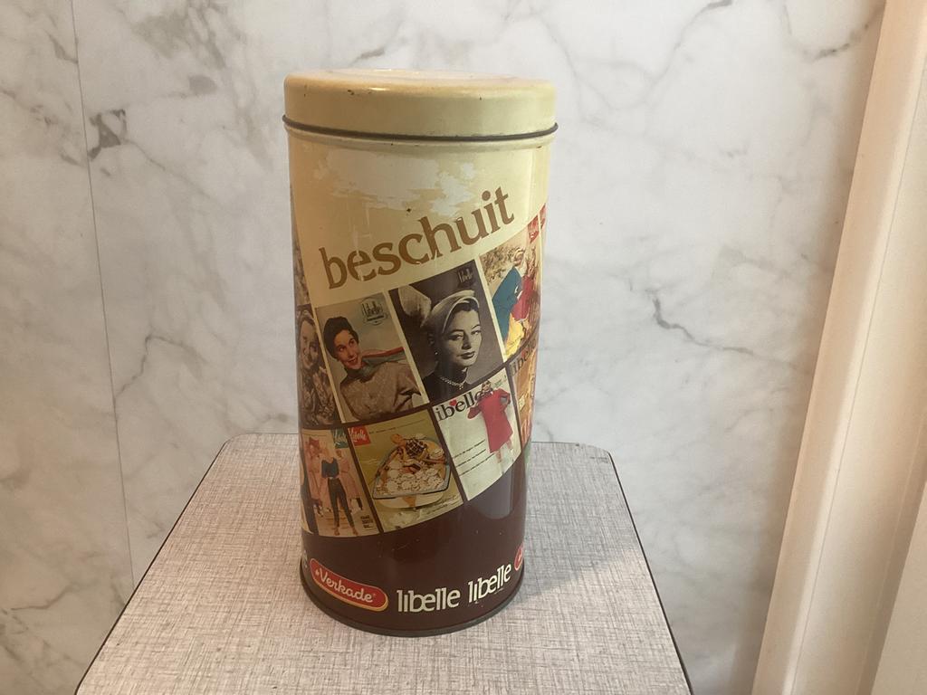 Blikken doos reclame Libelle. Beschuit verkade., Verzamelen, Ophalen of Verzenden, Zo goed als nieuw