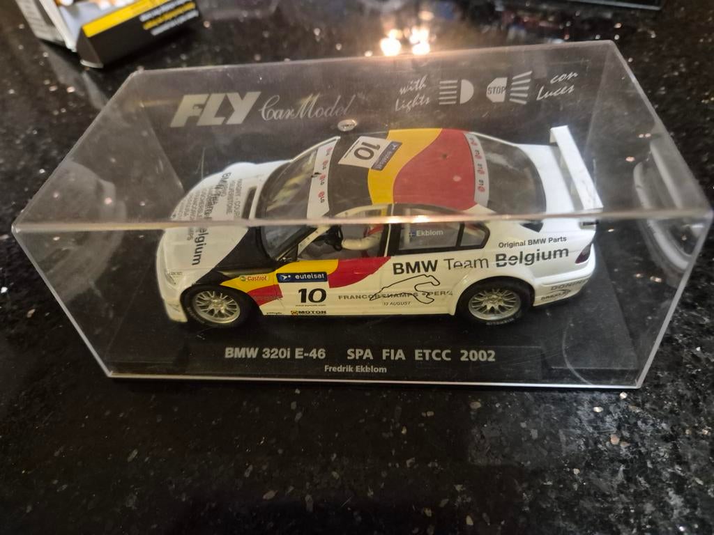 Voiture à sous BMW 320i E46 Fly, Hobby & Loisirs créatifs, Enlèvement ou Envoi