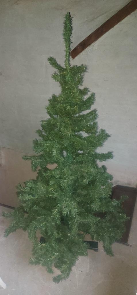 Sapin de Noël artificiel, Enlèvement, Utilisé