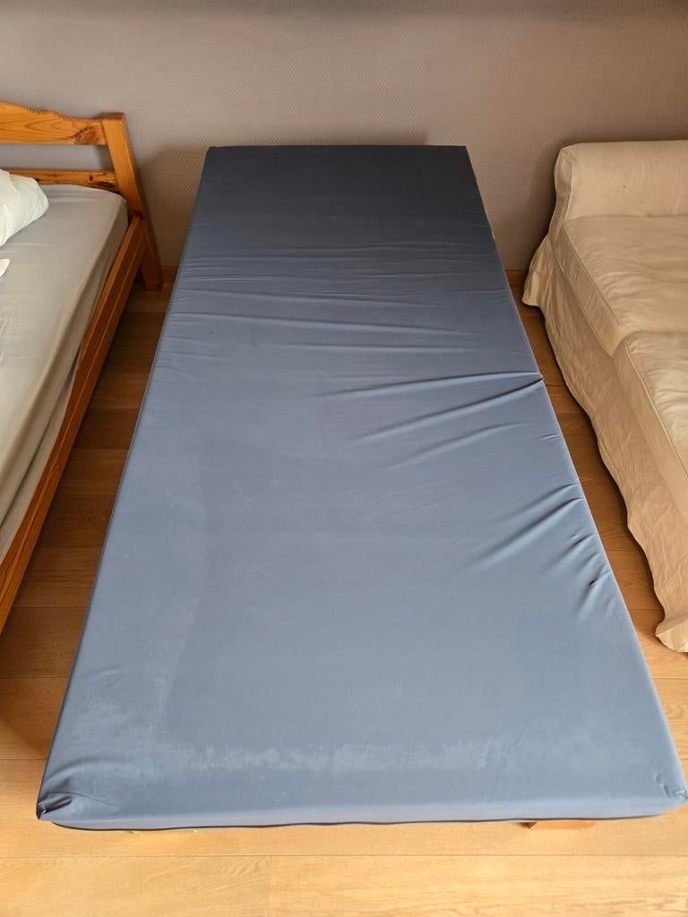 Matelas médical 1 personne 180 cm sur 90 cm, Enlèvement, Comme neuf, 90 cm, Matelas