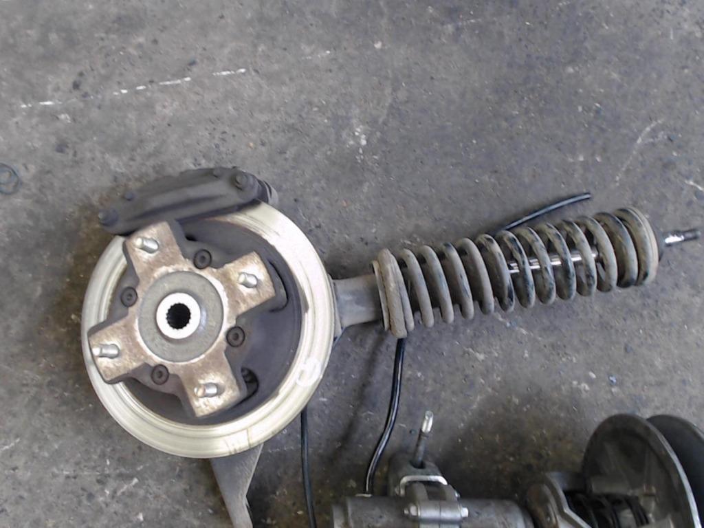 moyeu avant gauche   Casalini 550  lp 13336, Auto-onderdelen, Motor en Toebehoren, Gebruikt, Ophalen of Verzenden