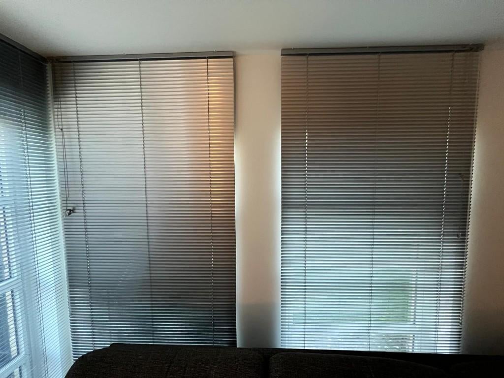 11x grijze rolgordijnen – Alu Copa Collection (topkwaliteit), Maison & Meubles, Gris, Comme neuf, 100 à 150 cm, Enlèvement