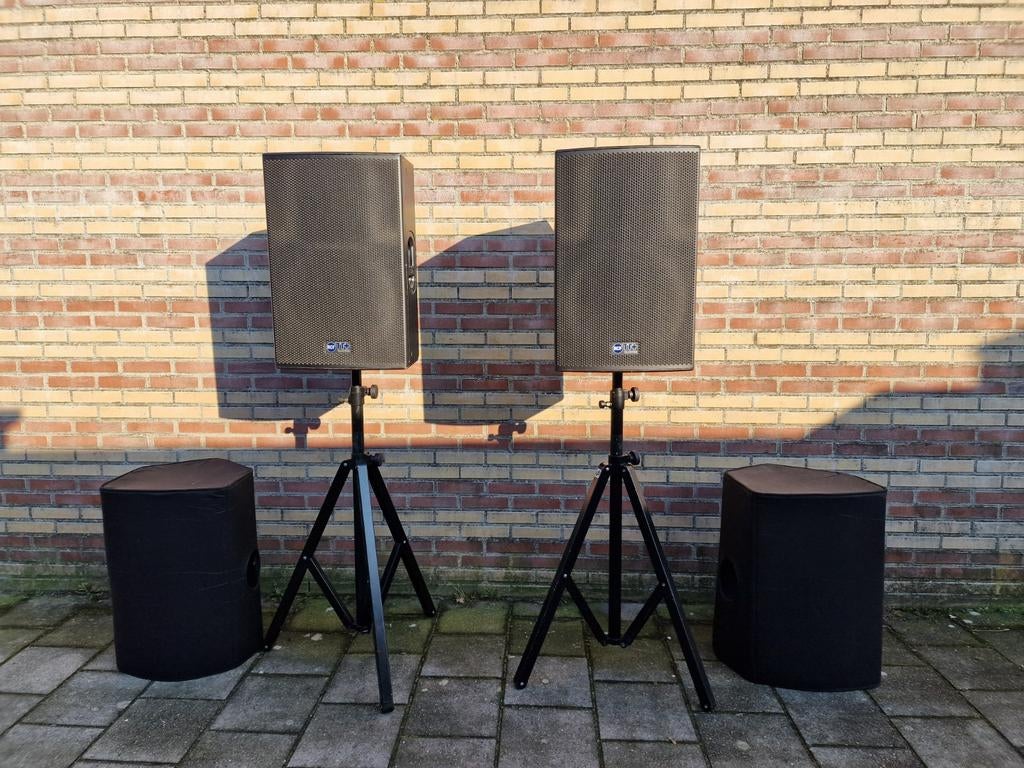 Rcf TT25A, Muziek en Instrumenten, Versterkers | Keyboard, Monitor en PA, Ophalen