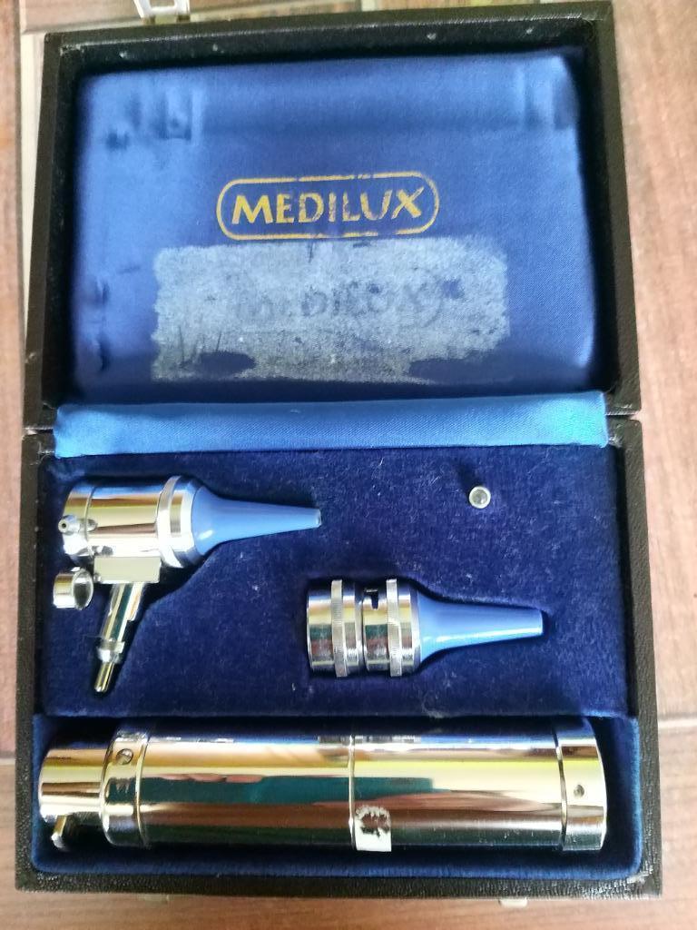 ancien otoscope ( début des  années 80)  MEDILUX, Enlèvement ou Envoi