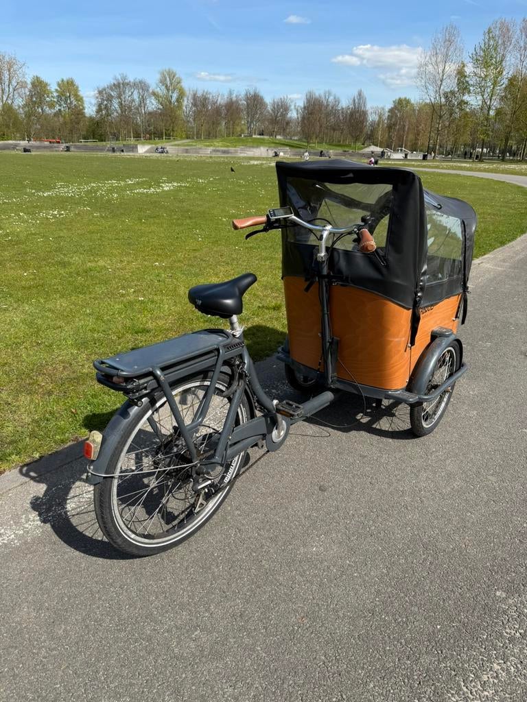 Babboe curve electrish, Fietsen en Brommers, Ophalen, Zo goed als nieuw, 4 kinderen of meer, Huif