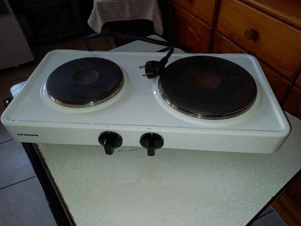 Plaque  électrique ., Electroménager, Tables de cuisson, Comme neuf, Enlèvement, Électrique, 3 zones de cuisson ou moins