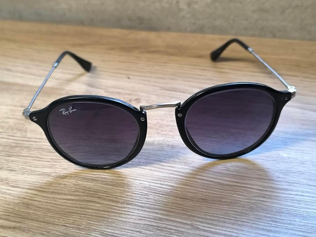 Rayban pour dames ou hommes, Enlèvement ou Envoi, Comme neuf