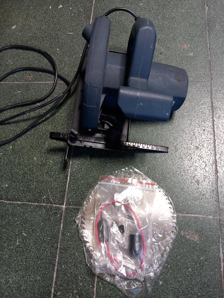 afkortzaag elektrisch circlair, Doe-het-zelf en Bouw, Ophalen, Cirulair, Gebruikt, 600 tot 1200 watt