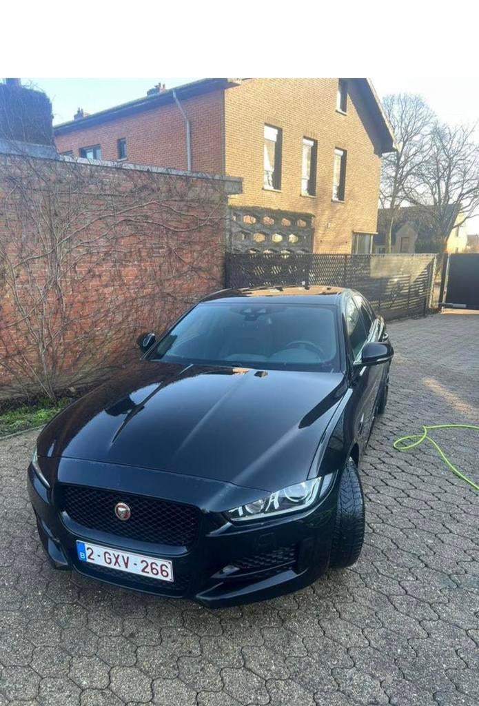 Jaguar XE 2.0, Auto's, Jaguar, Automaat, Leder en Stof, Zwart, Bedrijf